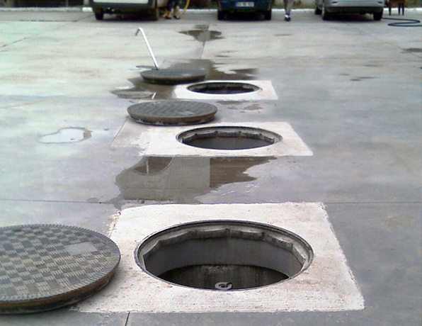 Sewage Inspection Chamber